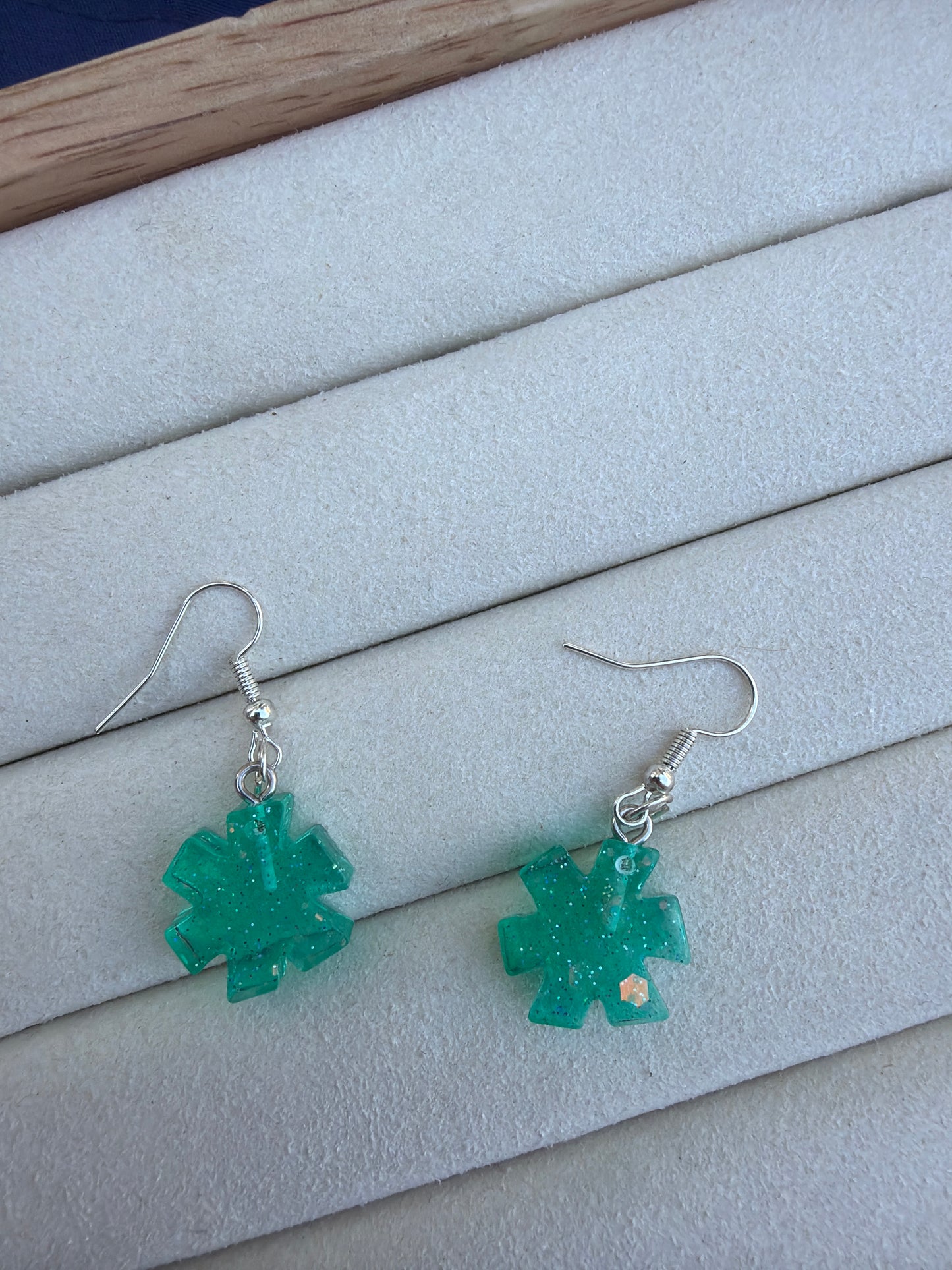 Boucle d’oreille trèfle turquoise