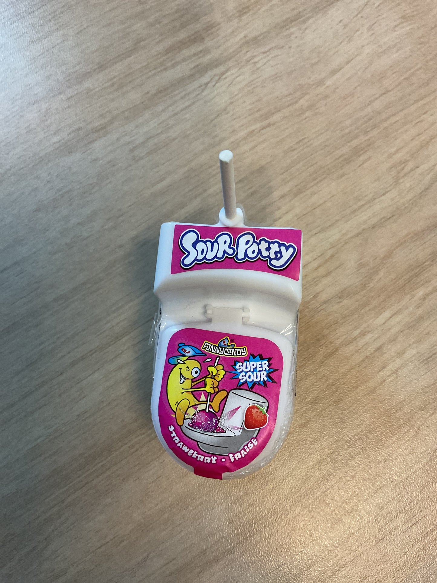 Sour potty fraise