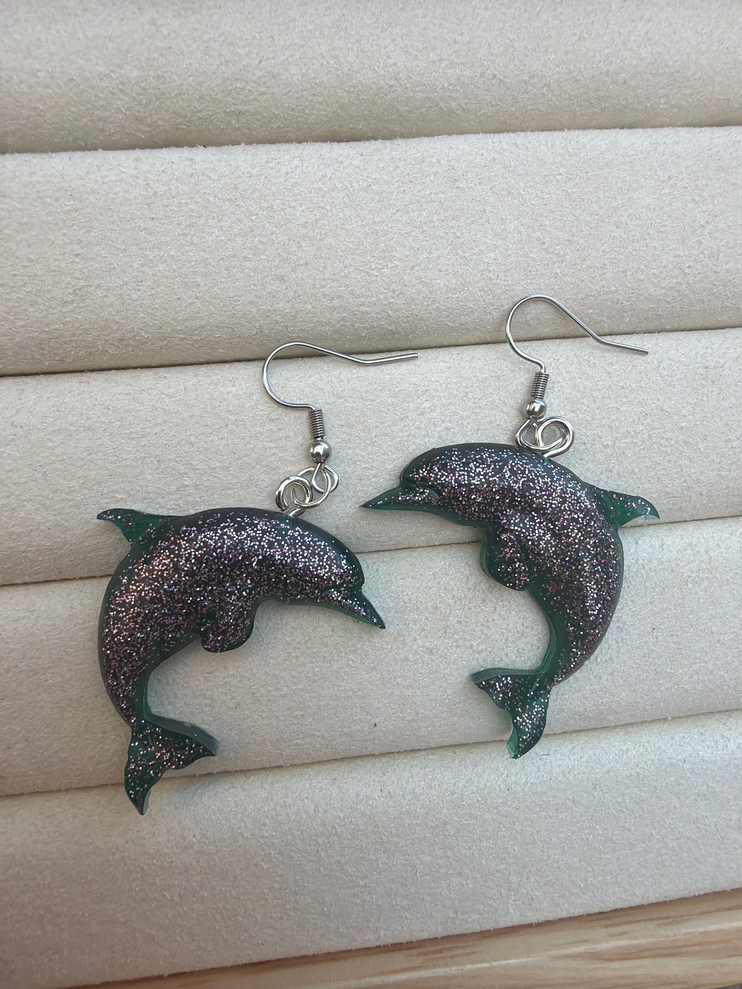 Boucle d’oreille dauphin